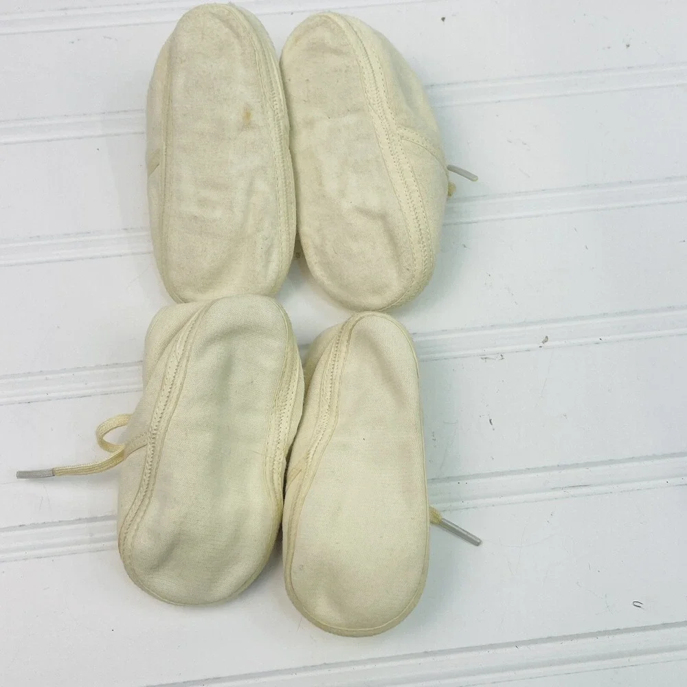 Lot‎ of 2 Sizes Vtg Mrs Days Ideal LACE UP CRIB SHOES White Sizes 1&2 Doll Shoes